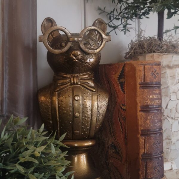 Louie - Bowtied Mouse Bust