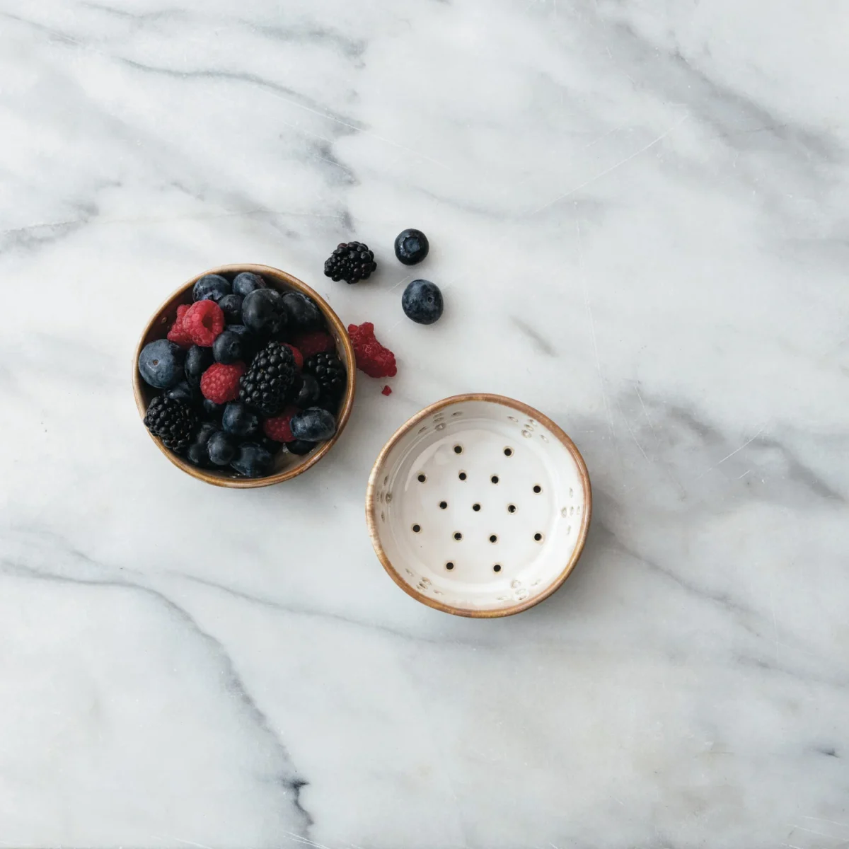 Petite Stoneware Berry Bowl (2 colors) - Image 2